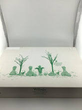 Load image into Gallery viewer, Village Halloween Accessories Set Of 22 Pieces
