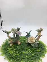 Load image into Gallery viewer, Set/2 Porcelain Hummingbirds
