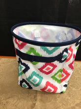 Load image into Gallery viewer, Thirty One Purse
