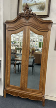 Load image into Gallery viewer, Armoire
