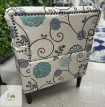 Load image into Gallery viewer, Occasional Chair

