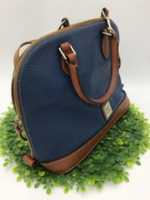 Load image into Gallery viewer, Dooney and Bourke Purse
