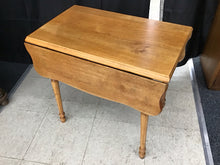 Load image into Gallery viewer, Table
