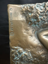 Load image into Gallery viewer, Sculpture
