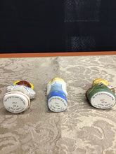 Load image into Gallery viewer, Holiday Decor
