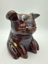 Load image into Gallery viewer, Hull Pottery
