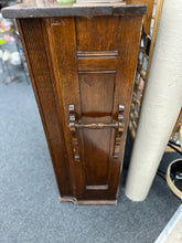 Load image into Gallery viewer, Cabinet
