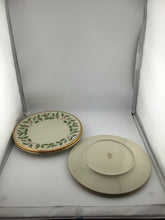 Load image into Gallery viewer, Set 4 Holiday Holly Berry Salad Plates 24K Gold Trim 8
