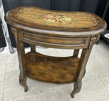 Load image into Gallery viewer, Table
