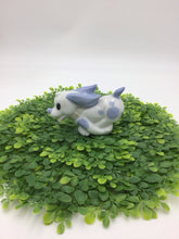Load image into Gallery viewer, Figurine
