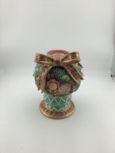 Load image into Gallery viewer, Fitz &amp; Floyd Topiary Ribbon Candle Holder
