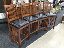 Load image into Gallery viewer, Stool
