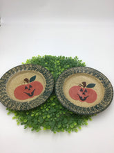 Load image into Gallery viewer, Set/2 Pumpkin Plate 8.5"
