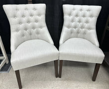 Load image into Gallery viewer, Chair
