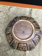 Load image into Gallery viewer, Roseville Pottery
