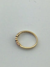 Load image into Gallery viewer, Black Hills Gold Heart Ring sz 3 3/4
