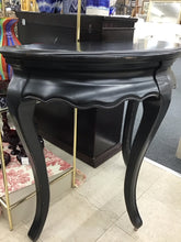 Load image into Gallery viewer, Table
