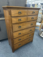 Load image into Gallery viewer, Dresser
