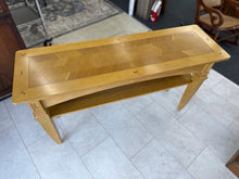 Load image into Gallery viewer, Sofa table
