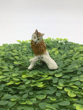 Load image into Gallery viewer, Figurine
