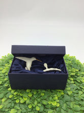 Load image into Gallery viewer, Hummingbird Hibiscus Flower Figurine
