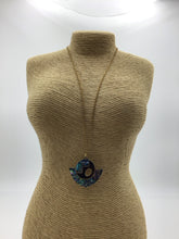 Load image into Gallery viewer, Alpaca Mexico Black Onyx/Abalone Shell
