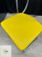 Load image into Gallery viewer, Chair
