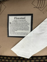 Load image into Gallery viewer, Flexsteel Occasional Chair
