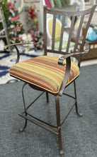 Load image into Gallery viewer, Table
