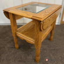Load image into Gallery viewer, End Table
