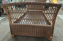 Load image into Gallery viewer, Day Bed without Mattress
