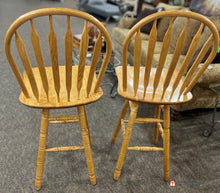 Load image into Gallery viewer, Stool
