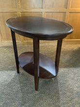 Load image into Gallery viewer, End Table
